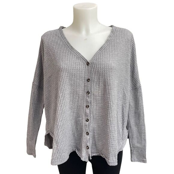 Out from under URBAN OUTFITTERS tie front thermal top gray button front XS - Picture 2 of 10